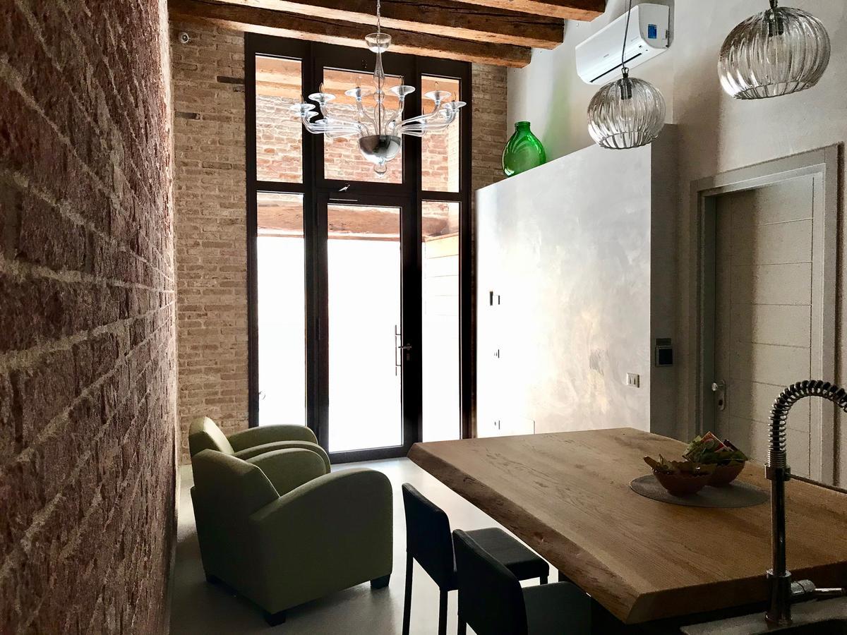 Al Pozzo Di Luce Venezia Suites Buitenkant foto